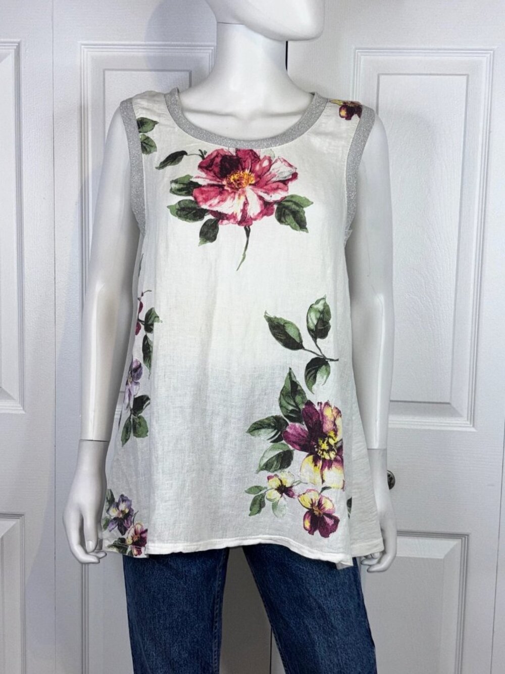 M MADE IN ITALY women's Floral LINEN sleeveless blouse small